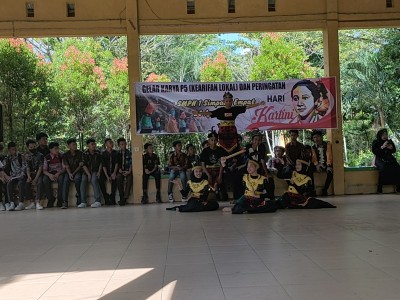 PENAMPILAN TARI TRADISIONAL KELAS 7