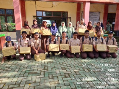 PEMBAGIAN RAPORT SEMESTER GENAP 2022-2023